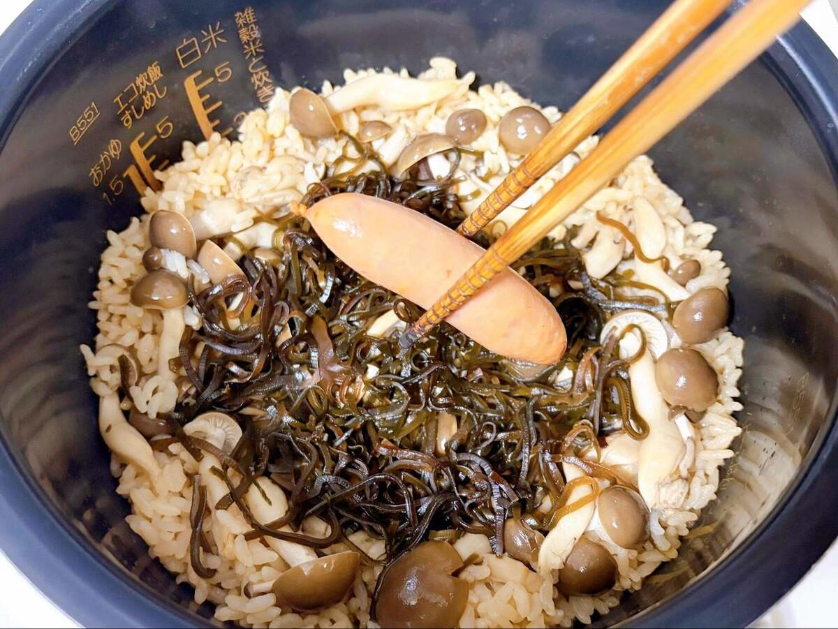 塩昆布で！シャウとしめじの炊き込みご飯