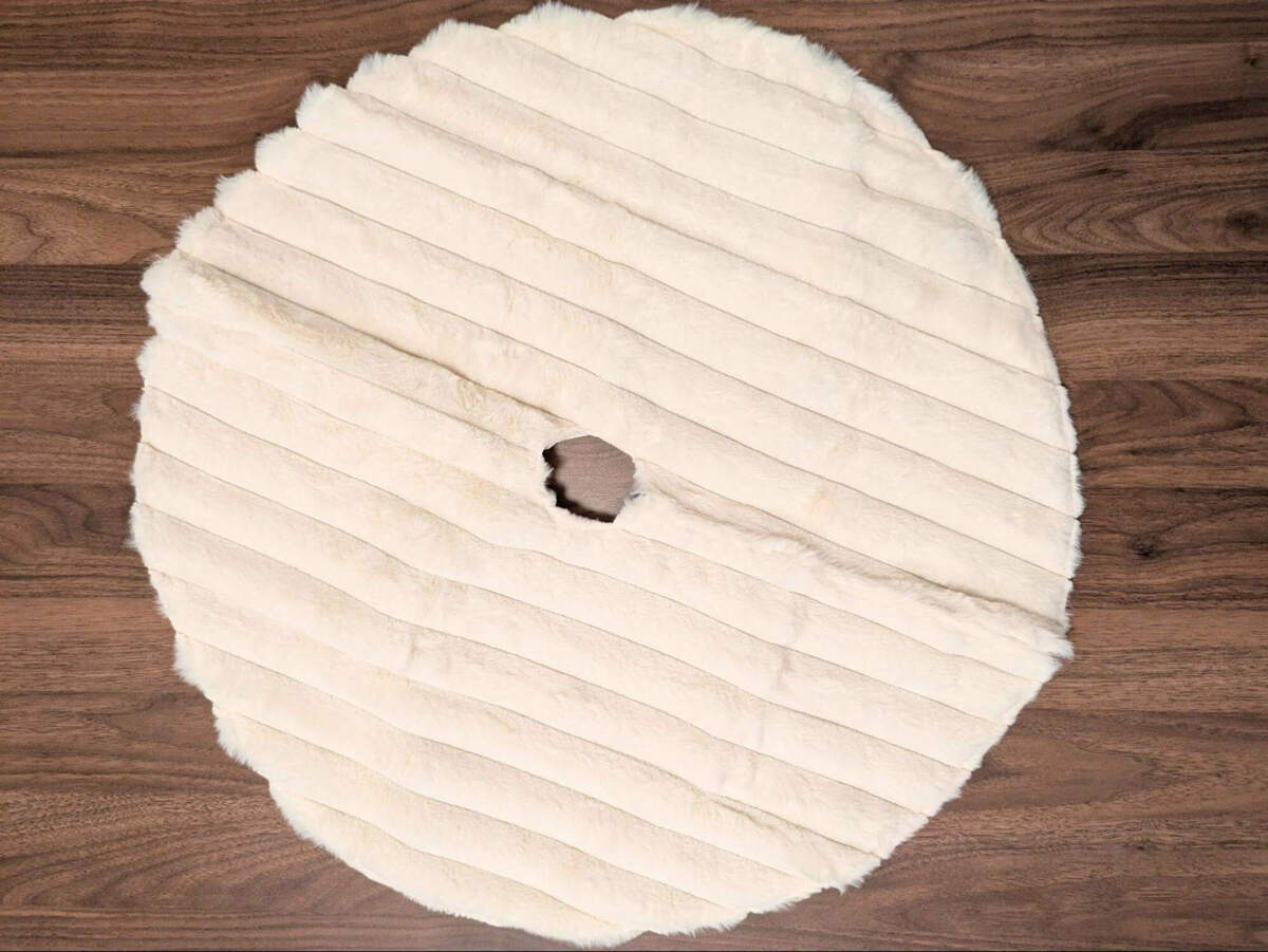 置くだけで華やかに!「ツリーフェンス」