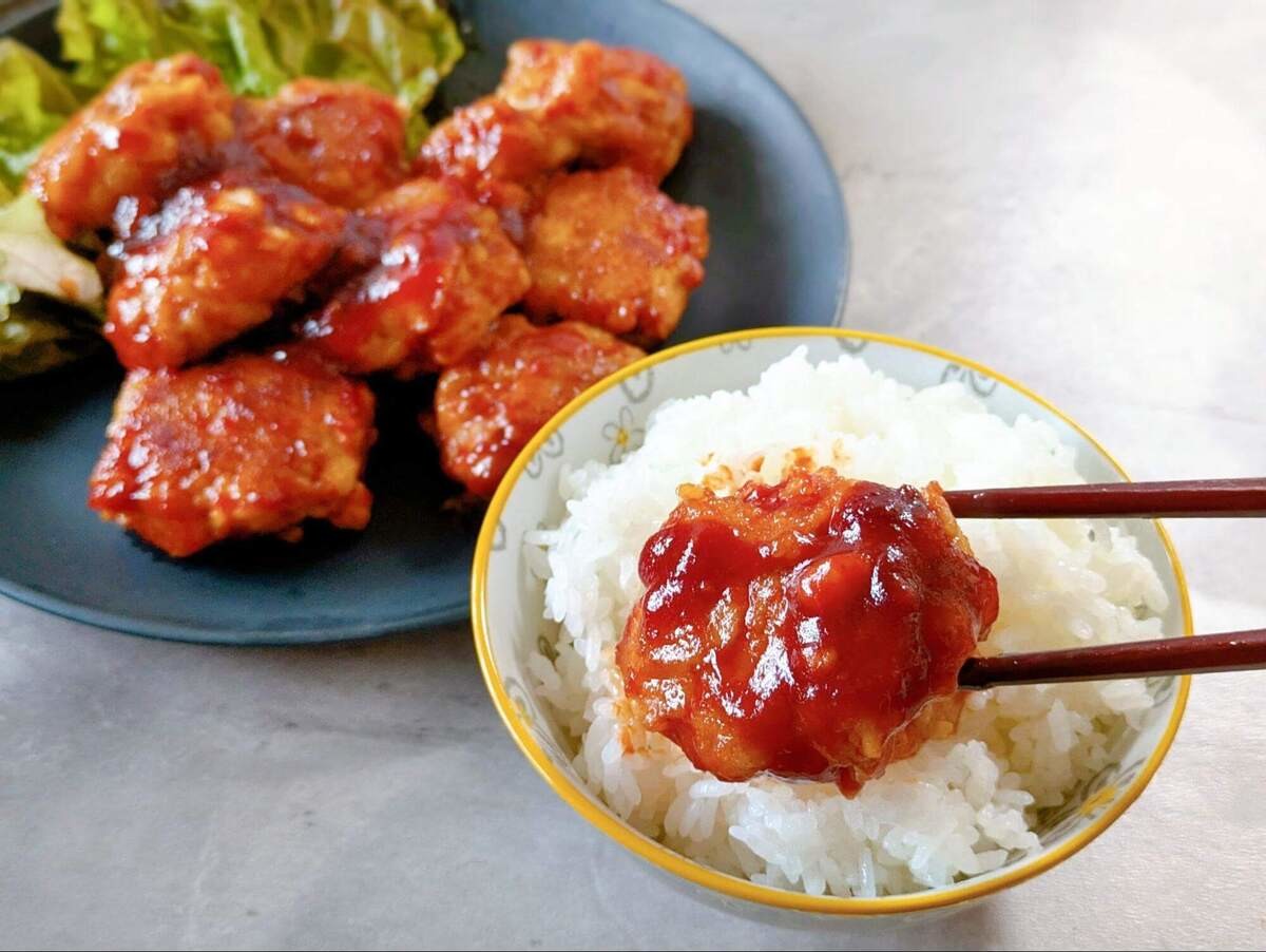 キッコーマン「厚揚げでふわふわ！豚こまバーグ」