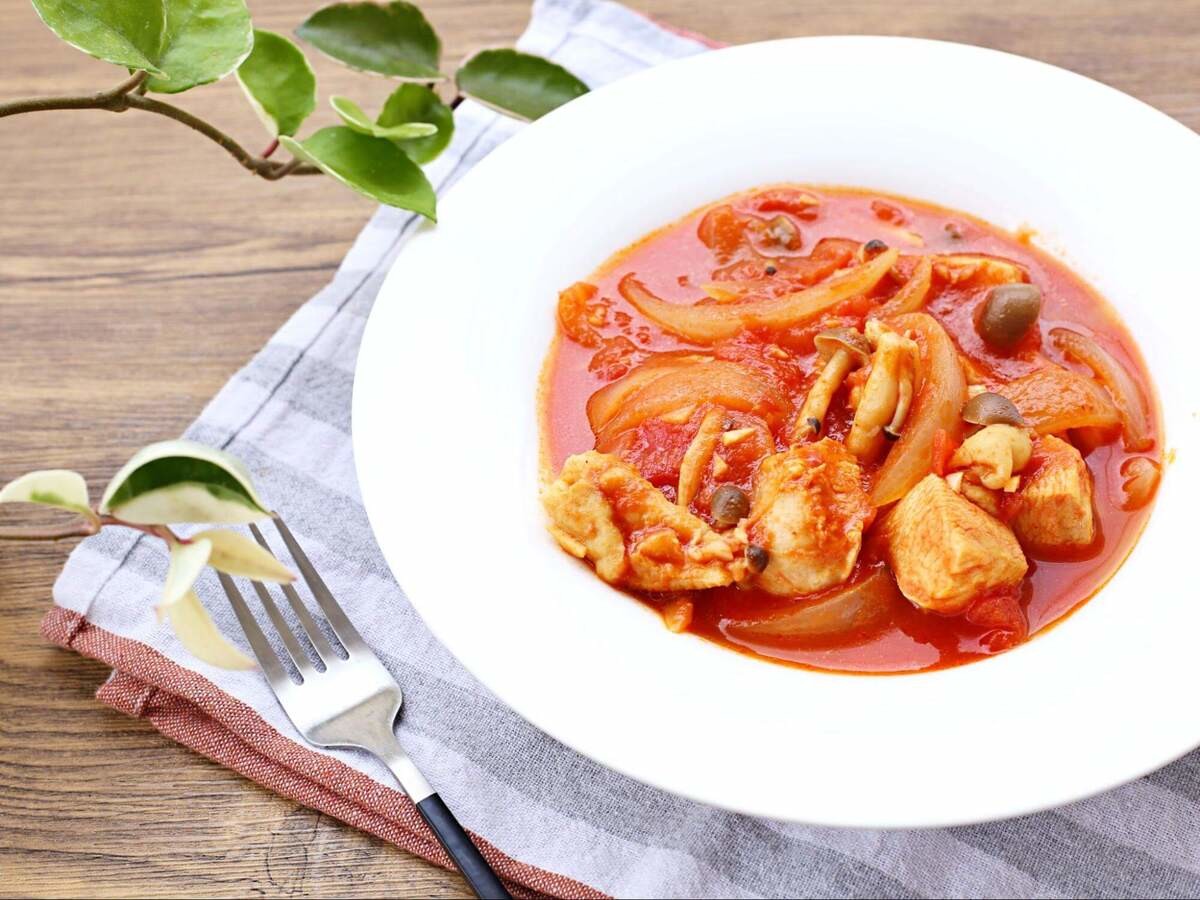 ZIP!「チキンのトマト煮の作り方」のレシピ
