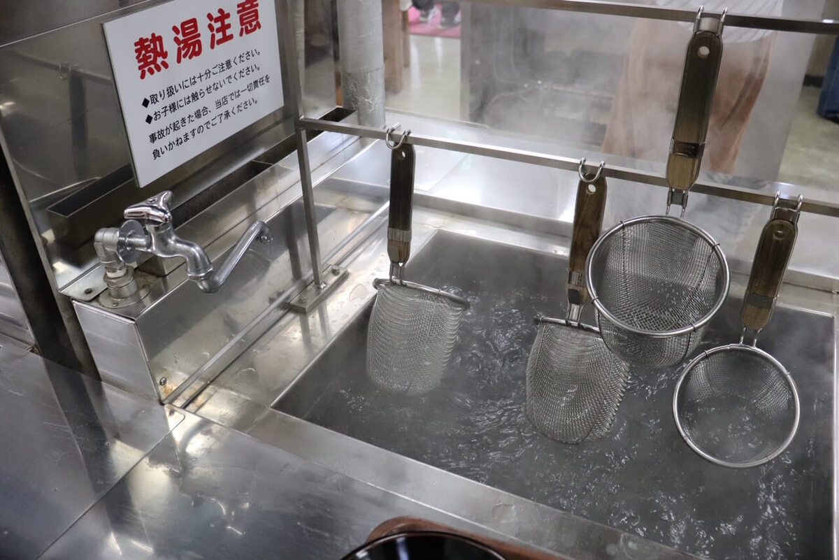 「讃岐うどん上原屋本店」