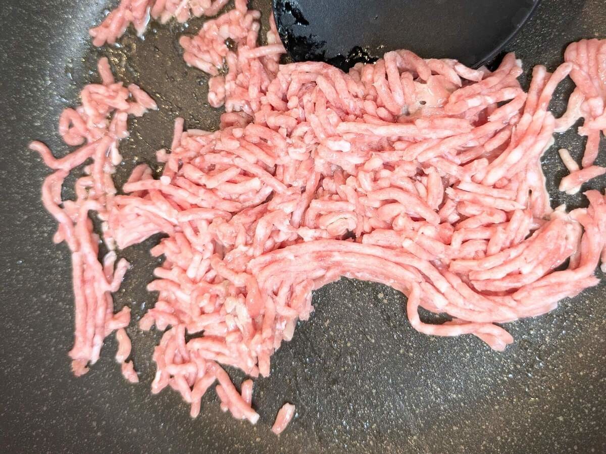 チンゲン菜そぼろ炒め