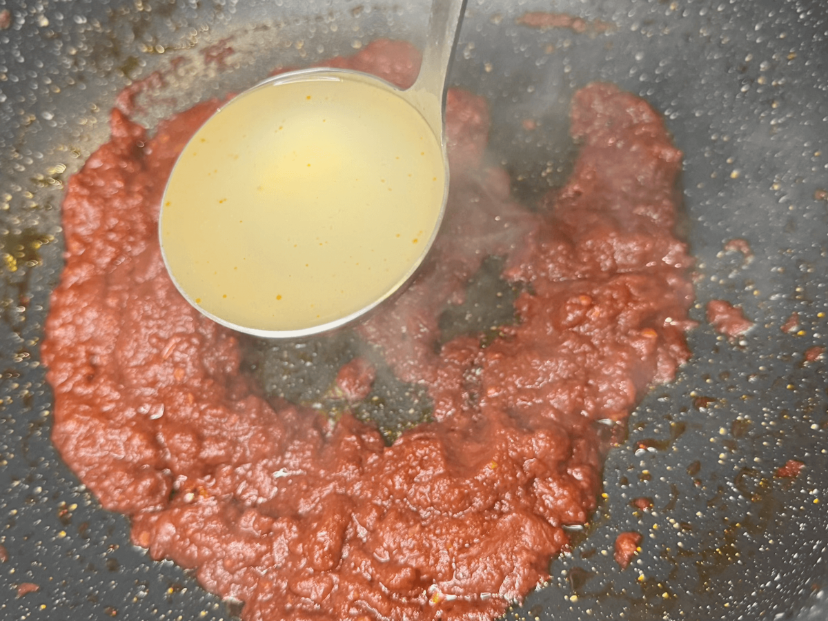 弓削啓太さん「超時短でできる絶品トマトソース」