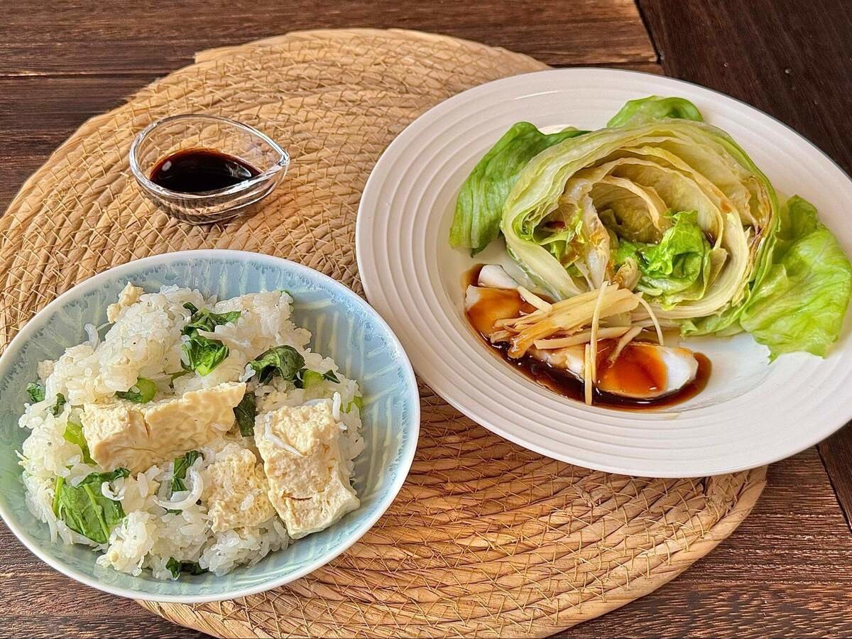 「ゆで魚と豆腐炊き込みごはん献立」