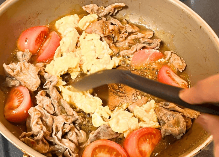 きじまりゅうたさん「豚肉トマト卵炒め」のレシピ