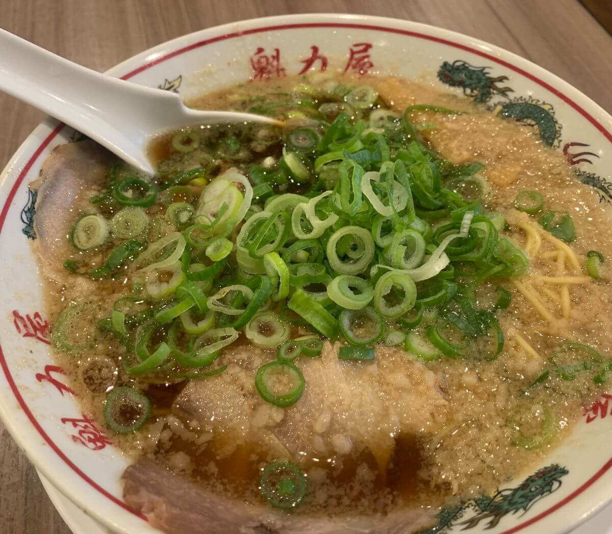 ここが魅力!「魁力屋」の実食ポイント