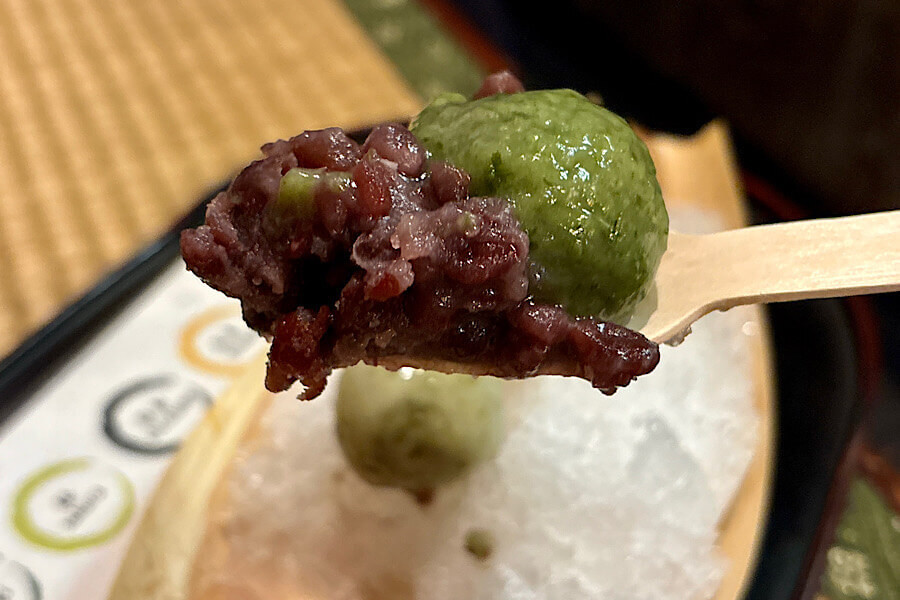 「ともえ庵」の珍しいたい焼き