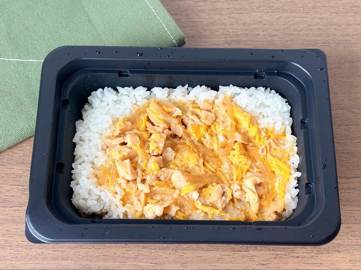 『コスモス』で見つけた、電子レンジで温めるだけで食べられる2品