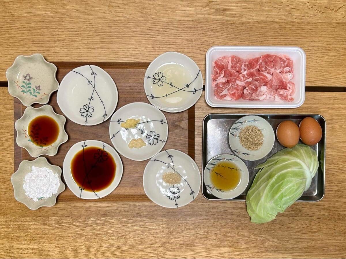 キッコーマン公式「豚たまキャベツの中華風炒め」のレシピ