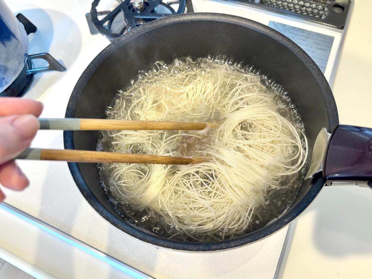 薬味たっぷり〆のそうめん