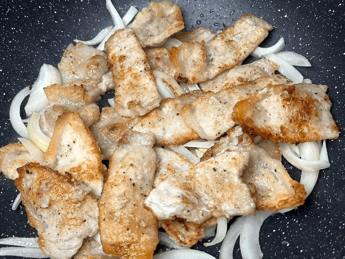 パパイズムさん「泣く子も黙るトンテキ」