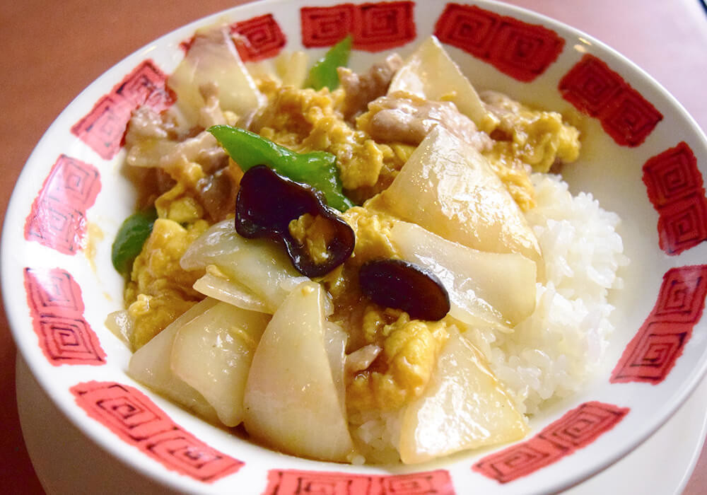 豚肉玉子炒め大盛りご飯のお得丼