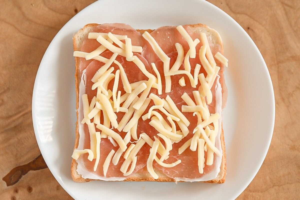 かねふく公式「明太クロックムッシュ」