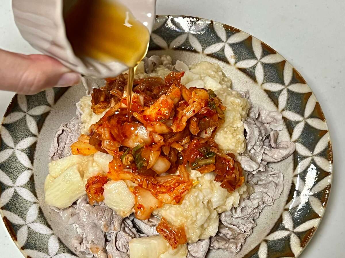 「梅キムチと長芋ソースの豚しゃぶ」のレシピ