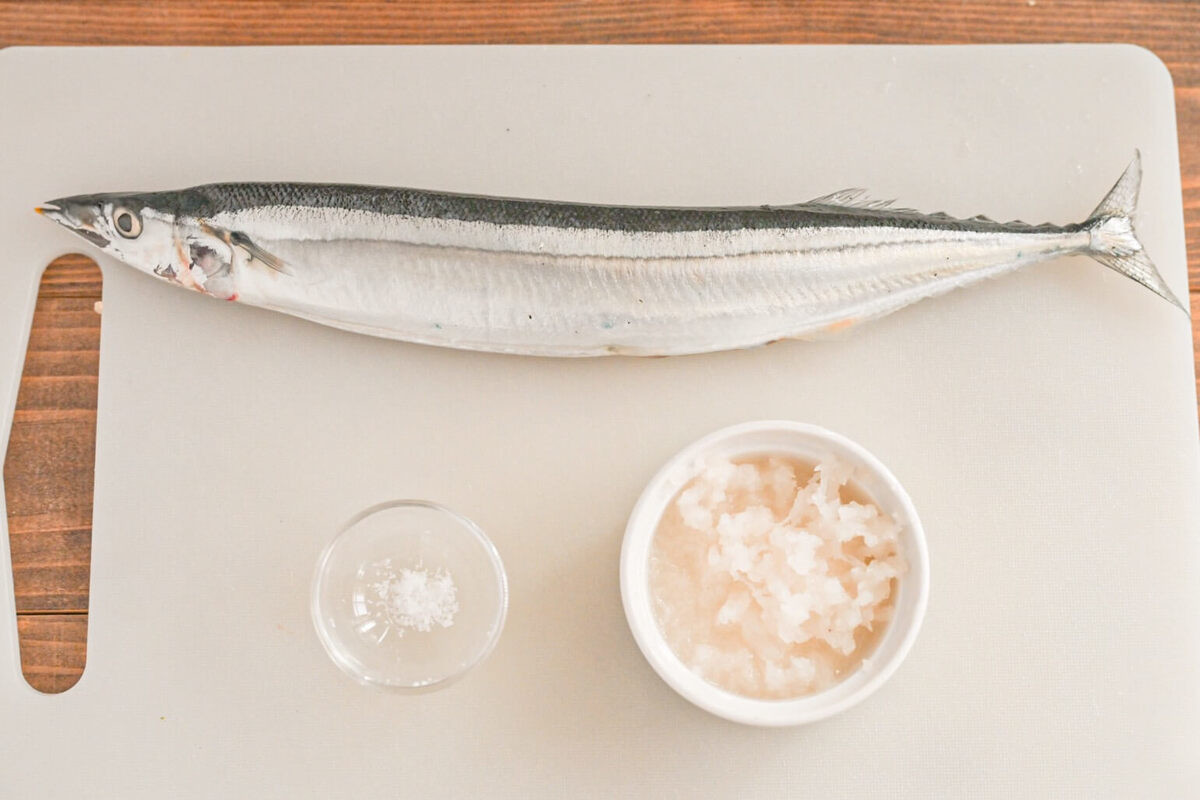 山内鮮魚店さんが教える「フライパンでサンマを美味しく焼く方法」