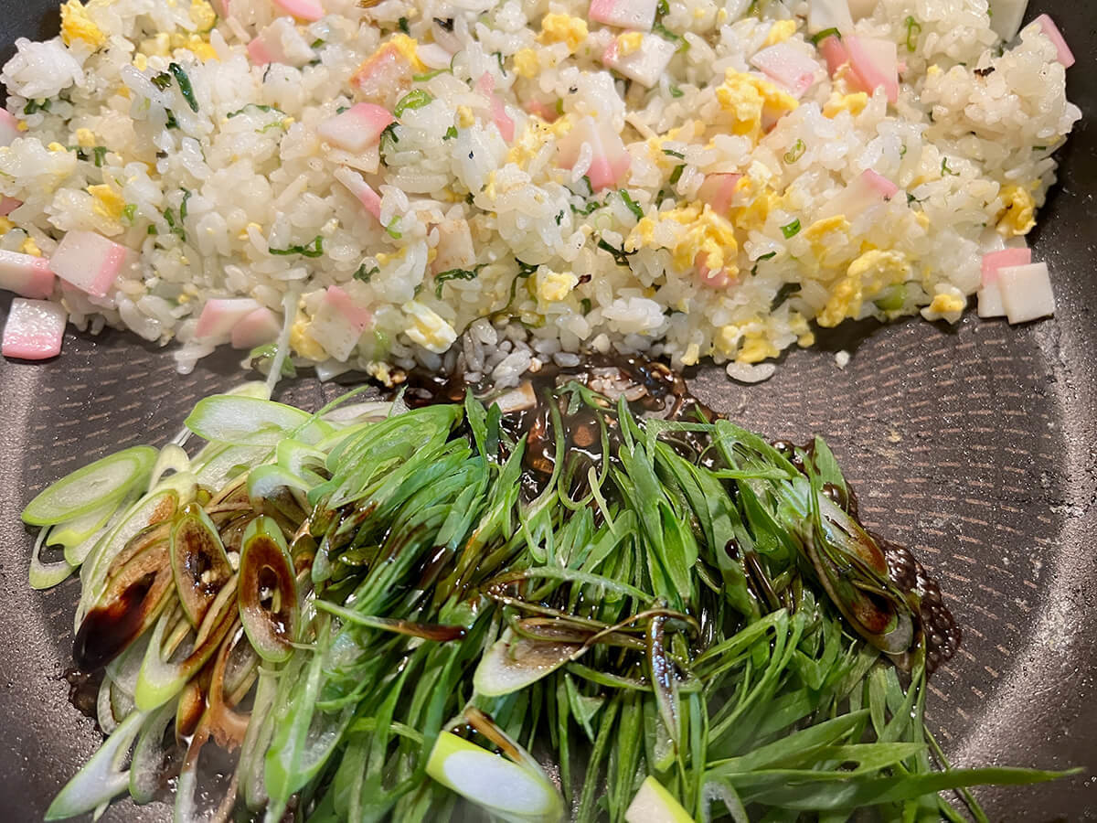 和田明日香さん「九条ねぎの焼き飯汁」