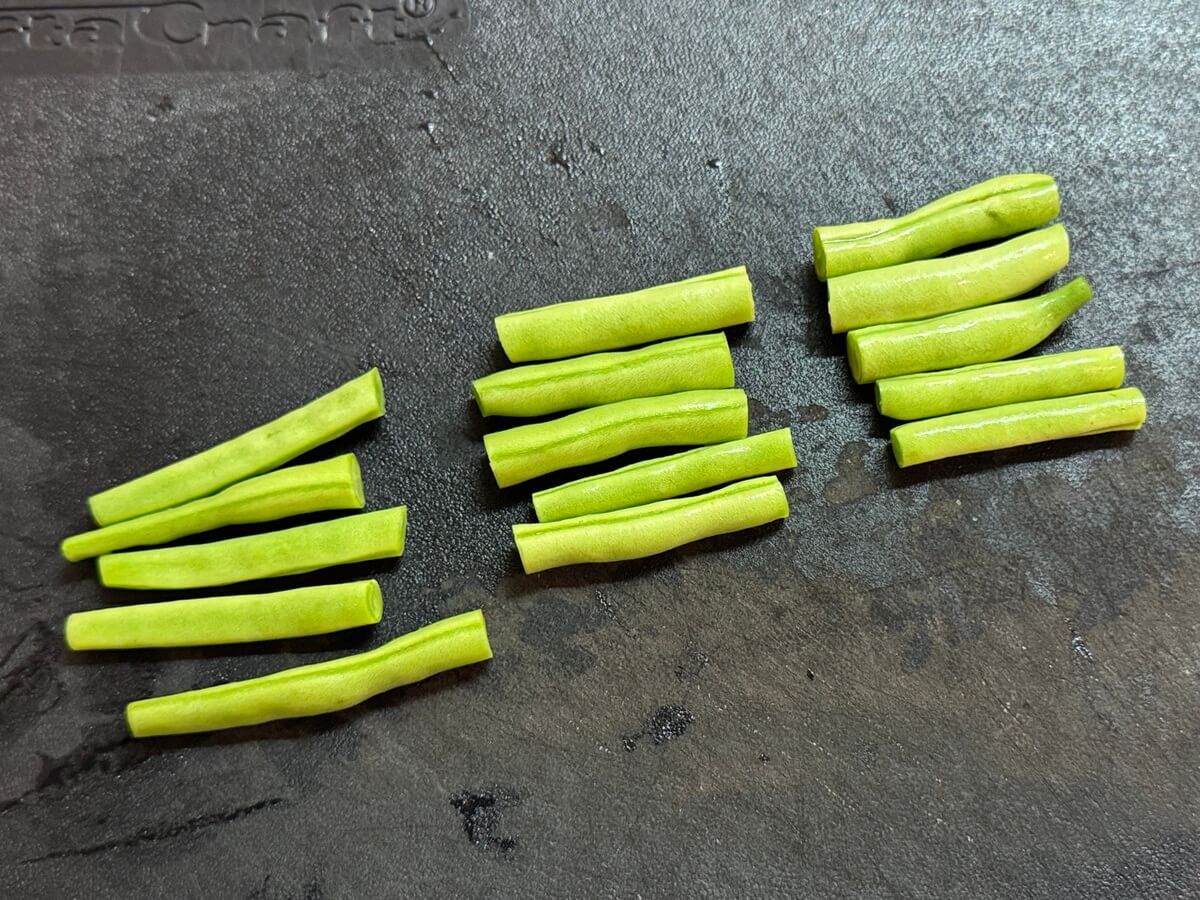 タサン志麻さん「カリカリじゃがいもと鶏のソテー」のレシピ