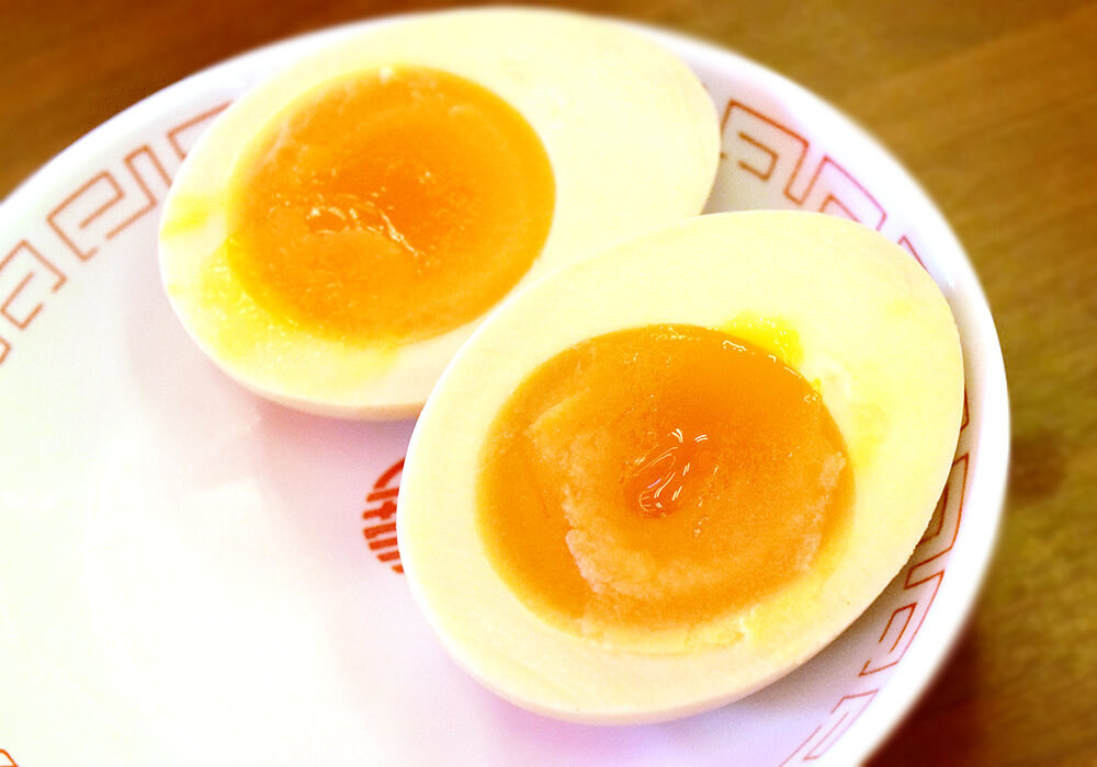 魁力屋「にんにく背脂醤油ラーメン」実食レポ