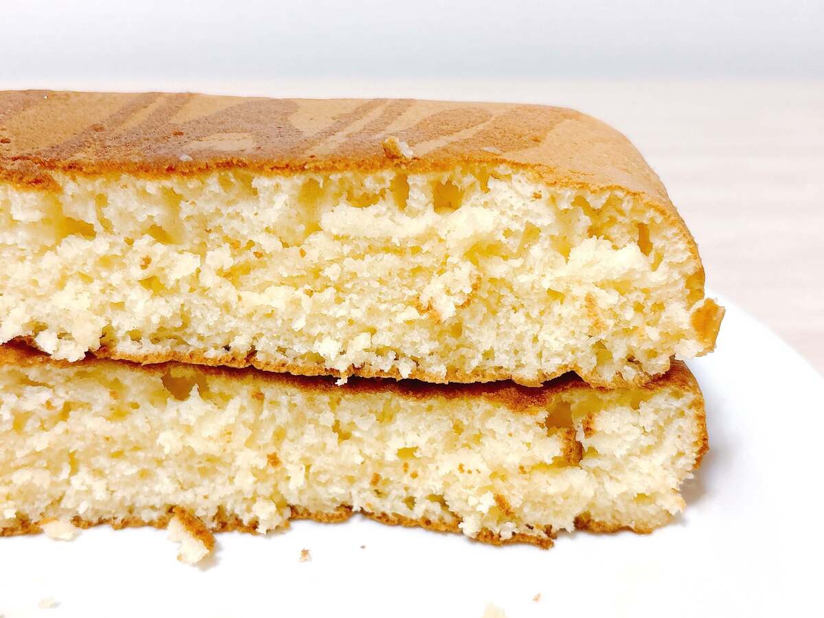 「四角い極厚ホットケーキ」