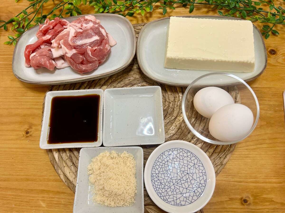 豚こま豆腐すき煮