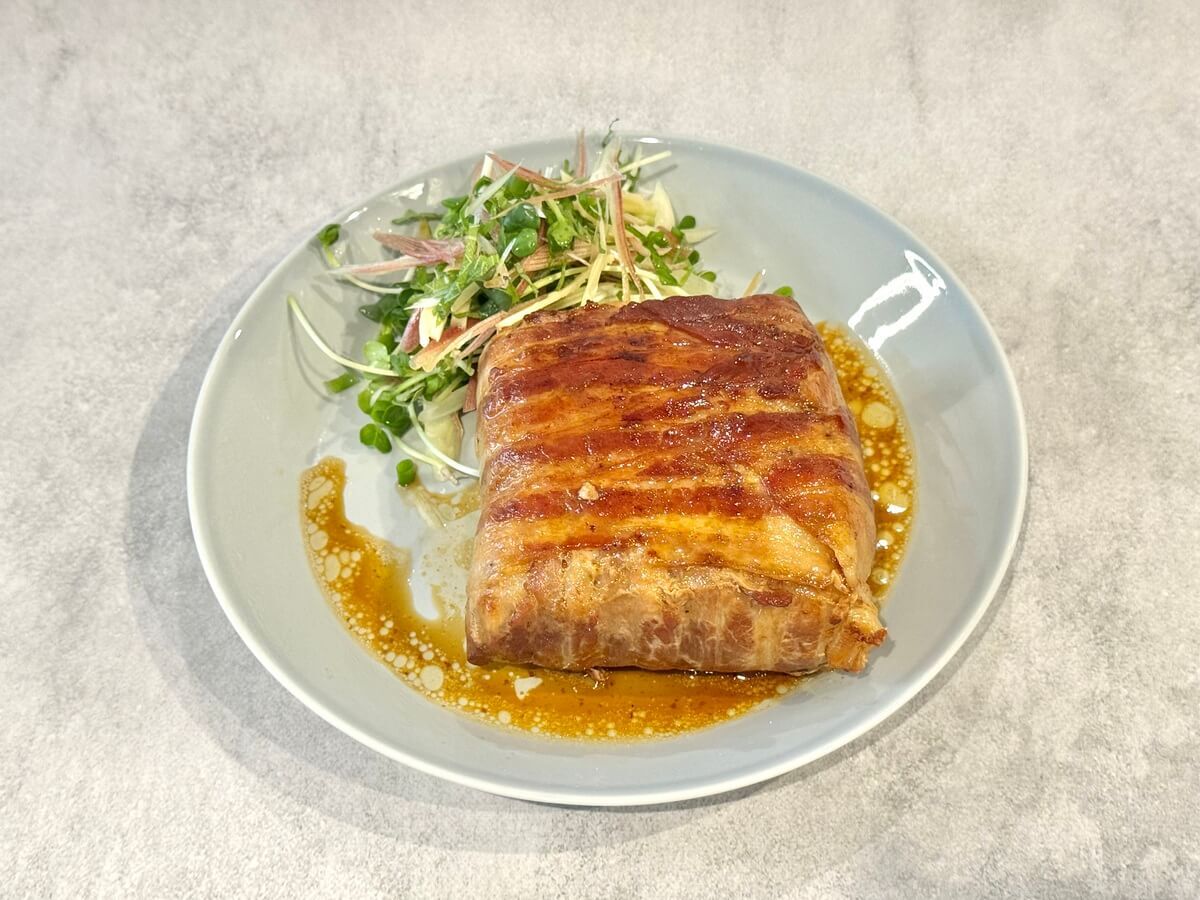 亜希さん「かさまし厚揚げステーキ」のレシピ