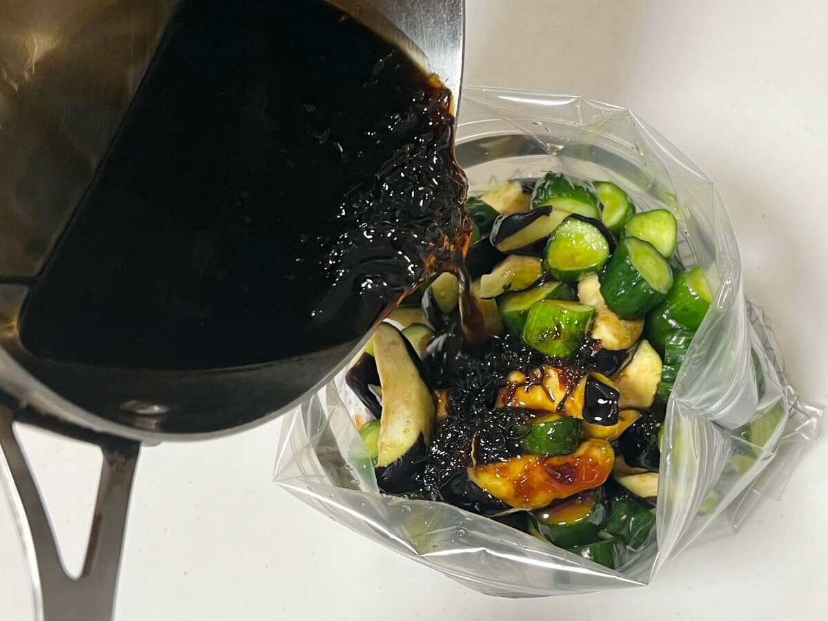 papa's cookingさん「胡瓜と茄子のやみつきポリポリ漬け」のレシピ
