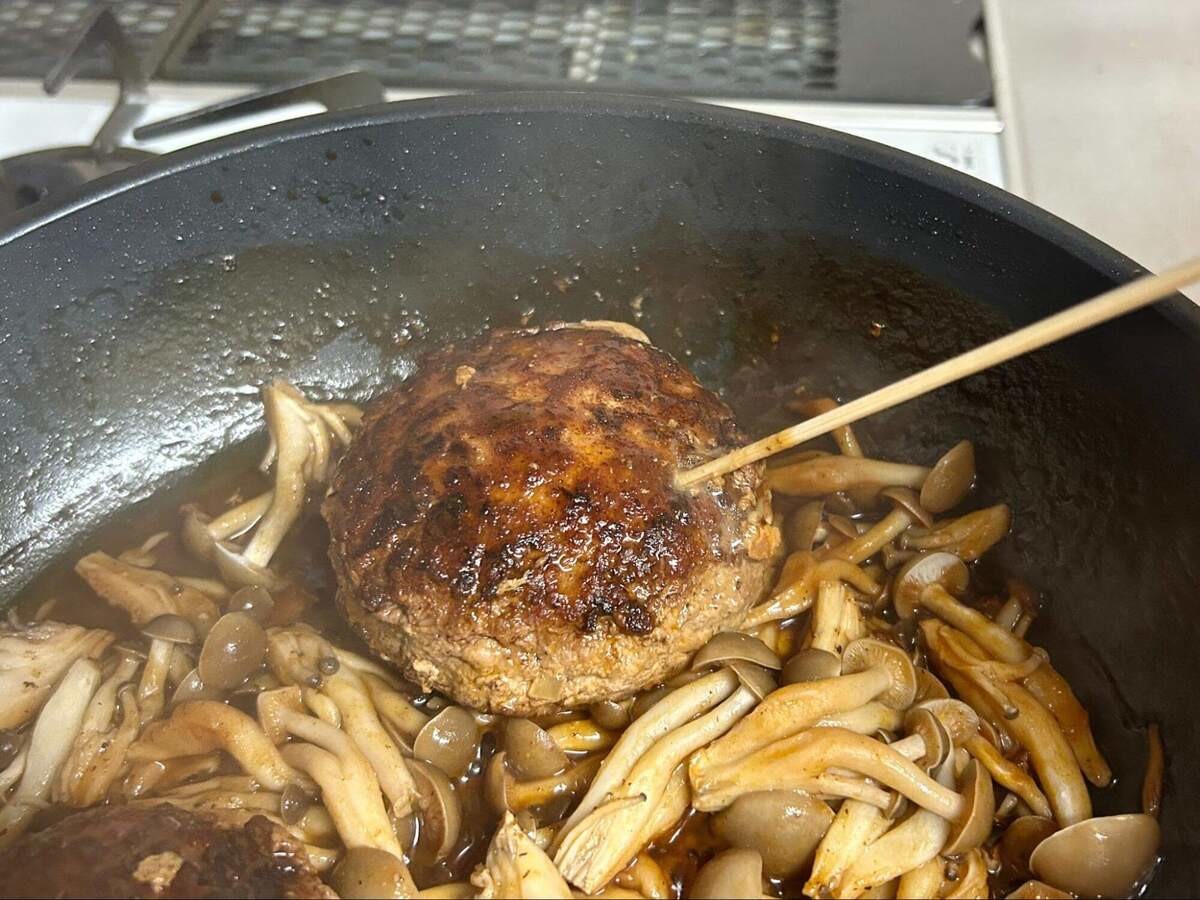 三國シェフ「煮込みハンバーグ」のレシピ