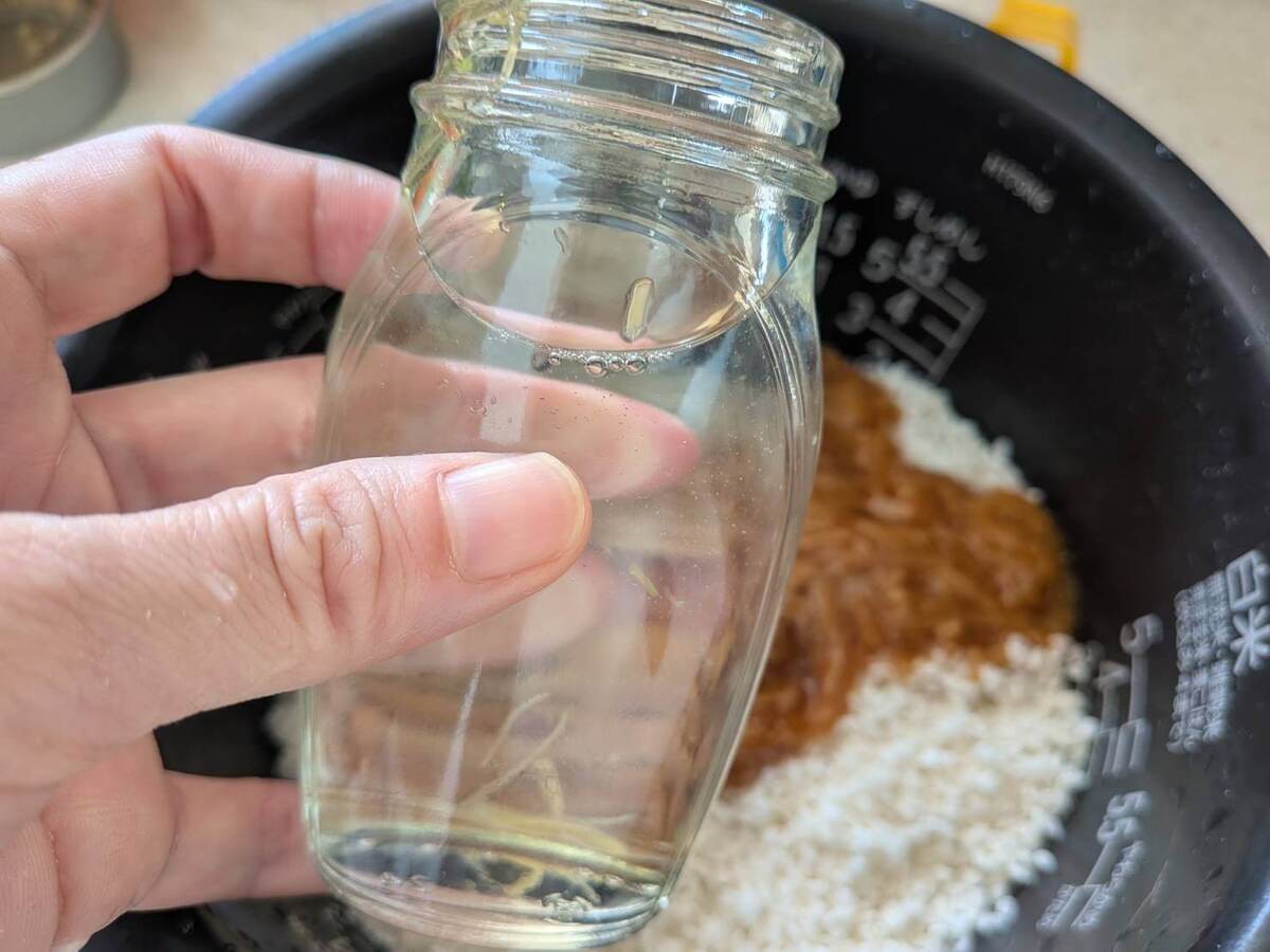 なめ茸ツナ缶の簡単釜飯