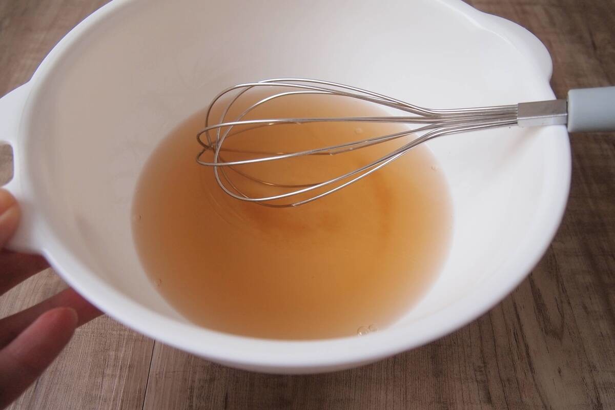 お肉をやわらかくする方法「塩糖水」