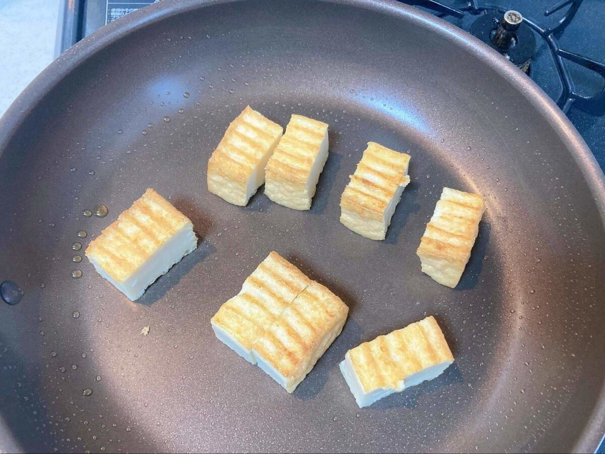 「味付けはおろしポン酢でさっぱりと！厚揚げ焼きのみぞれ」のレシピ