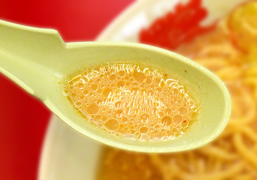 山岡家「濃厚白みそとんこつラーメン」