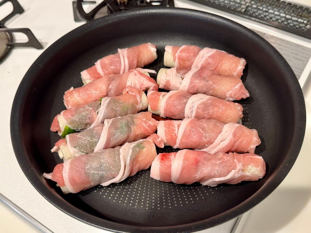 肉巻きチーちくわ