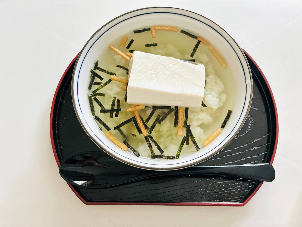 永谷園公式レシピ「冷やっこ茶づけ」