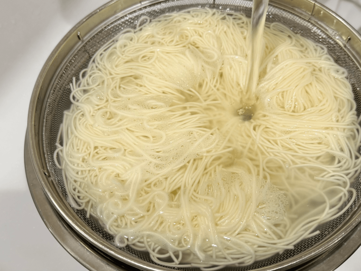 そうめんの「美味しい茹で方」から遠ざかるNGな扱い方