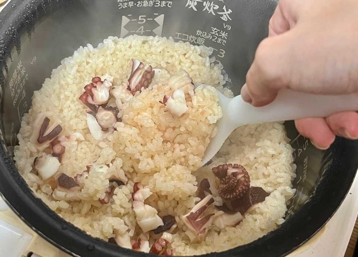 ヒガシマル醤油公式「たこめし」