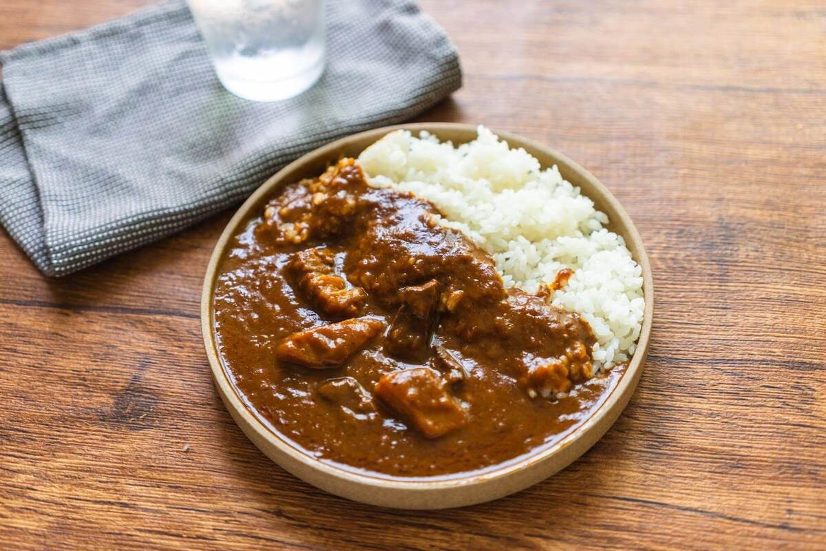 サタプラで爆売れしたカレー