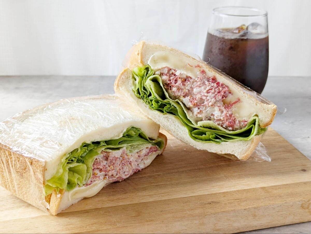 コンビーフサンド