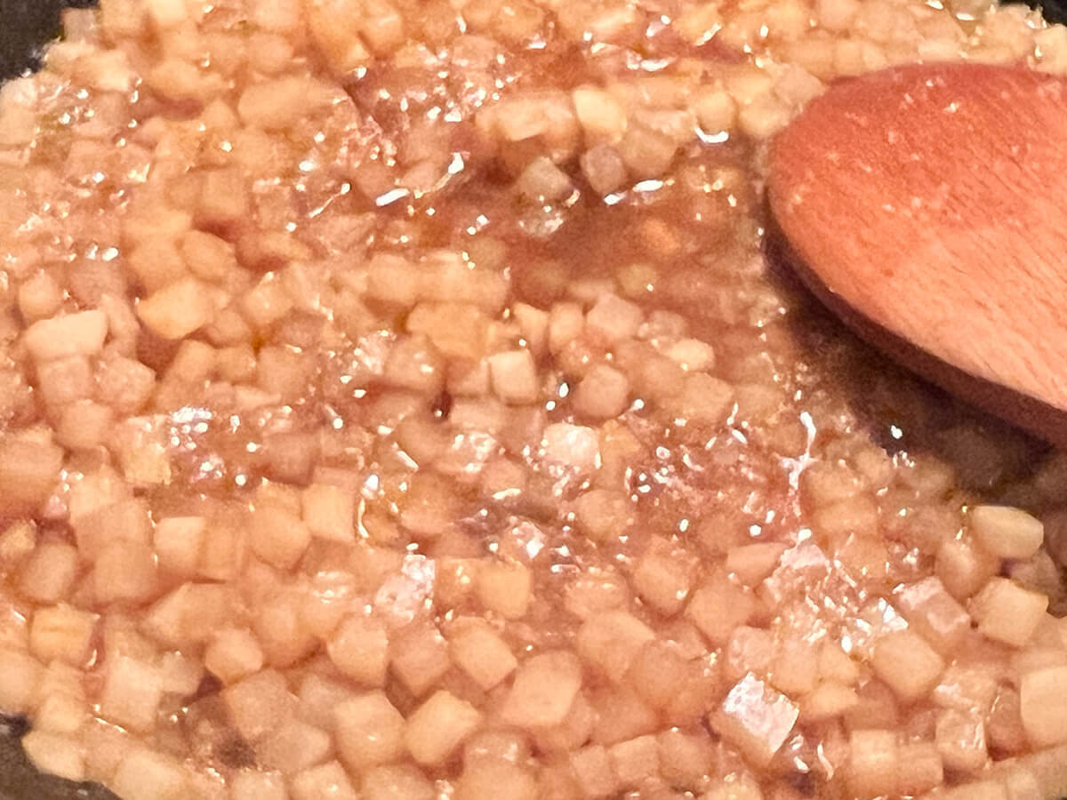 ちはるさん「【食材1品だけ】みそ大根」のレシピ