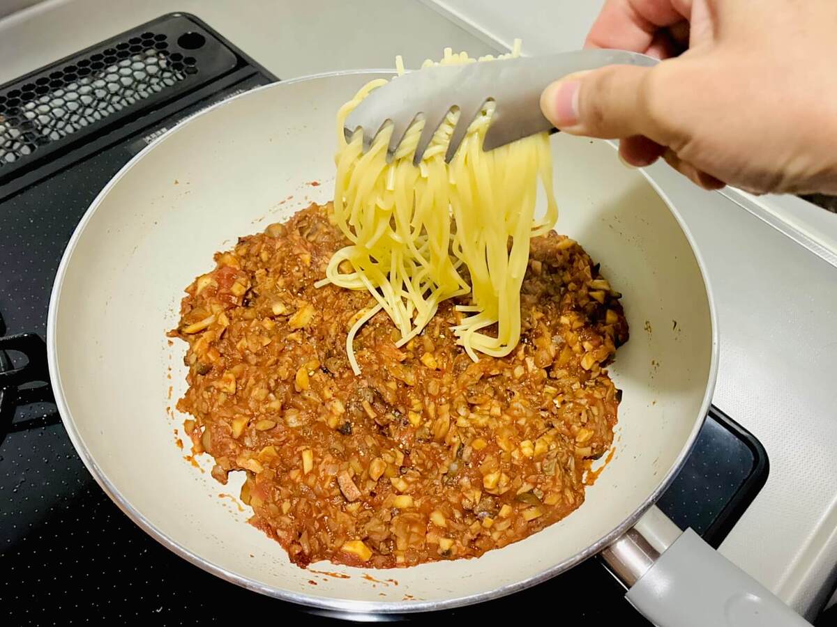 パパイズムさん「きのこで作るミートじゃないソース」