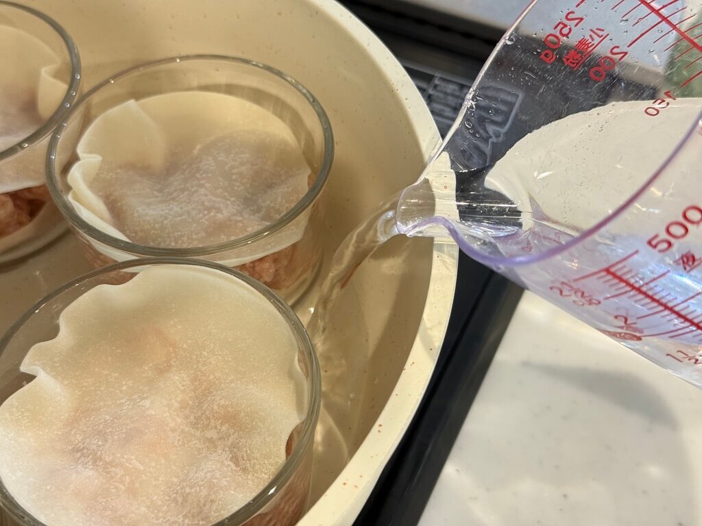 「カップ小籠包」