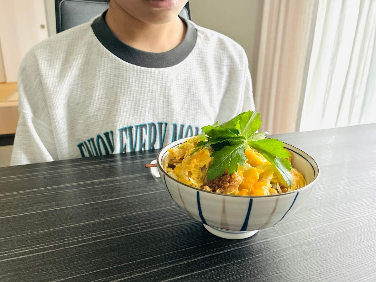 天乃屋 公式「歌舞伎揚の卵とじ」のレシピ