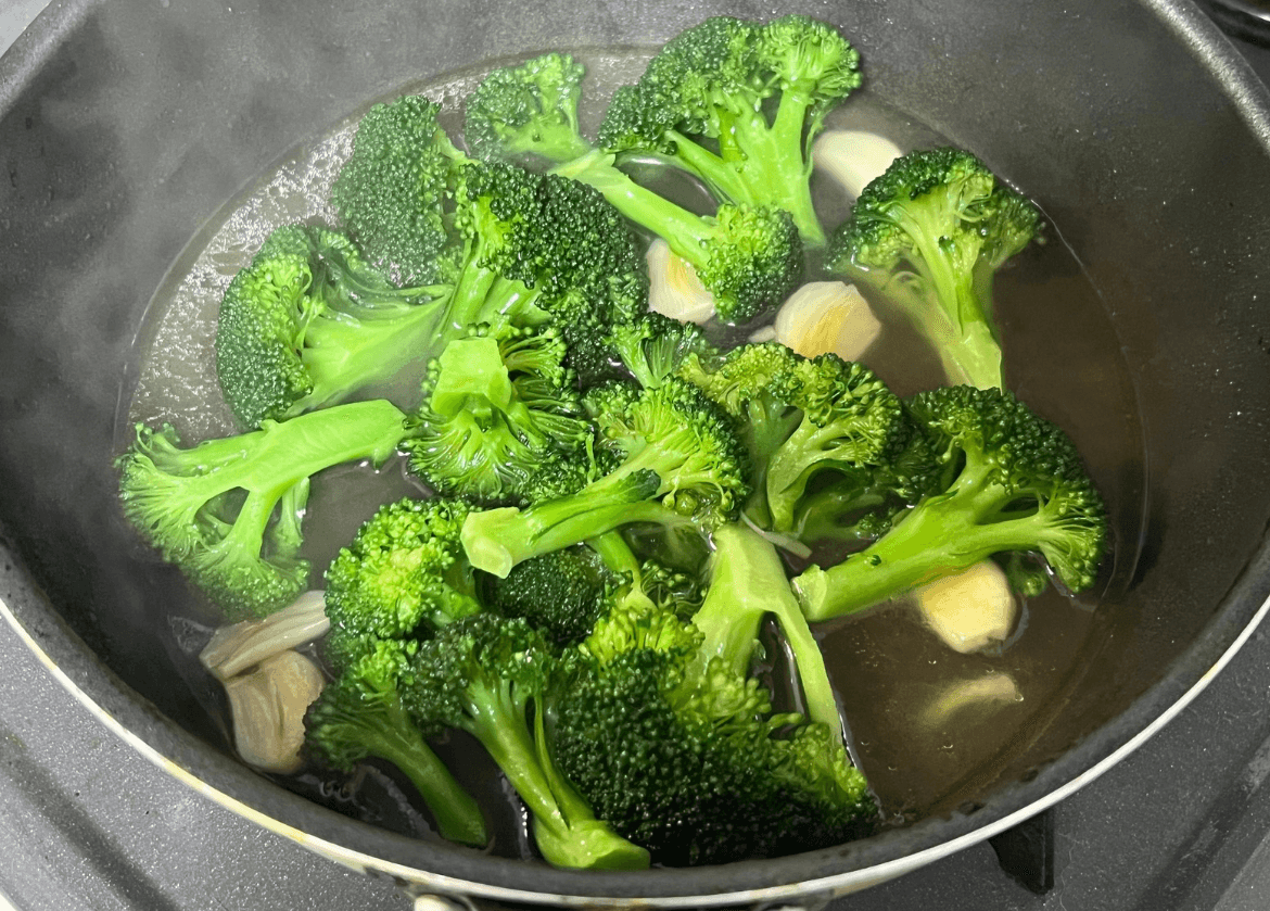 じゅわじゅわブロッコリー