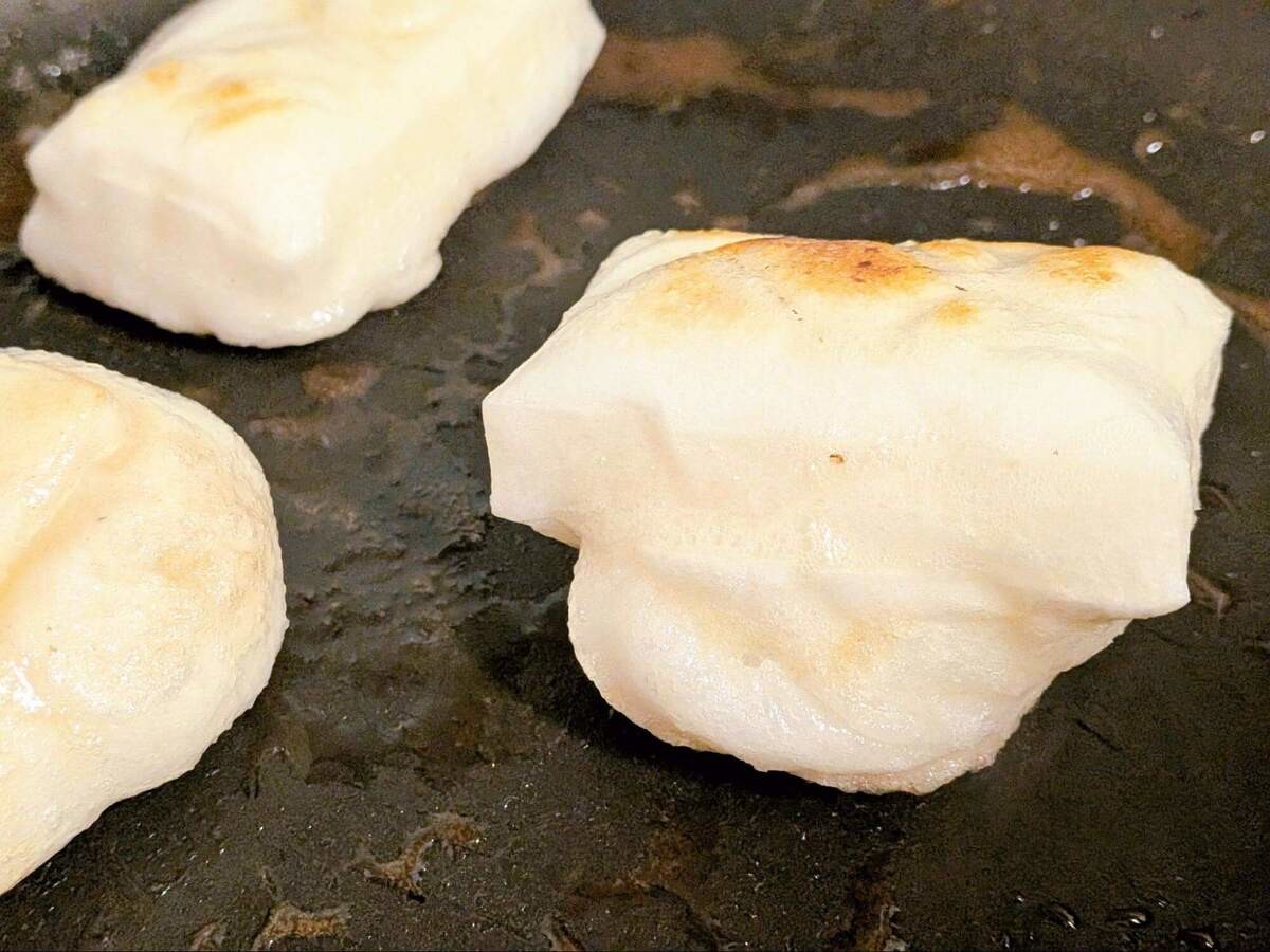 笠原将弘さん「お餅のバター焼き のりねぎソース」のレシピ