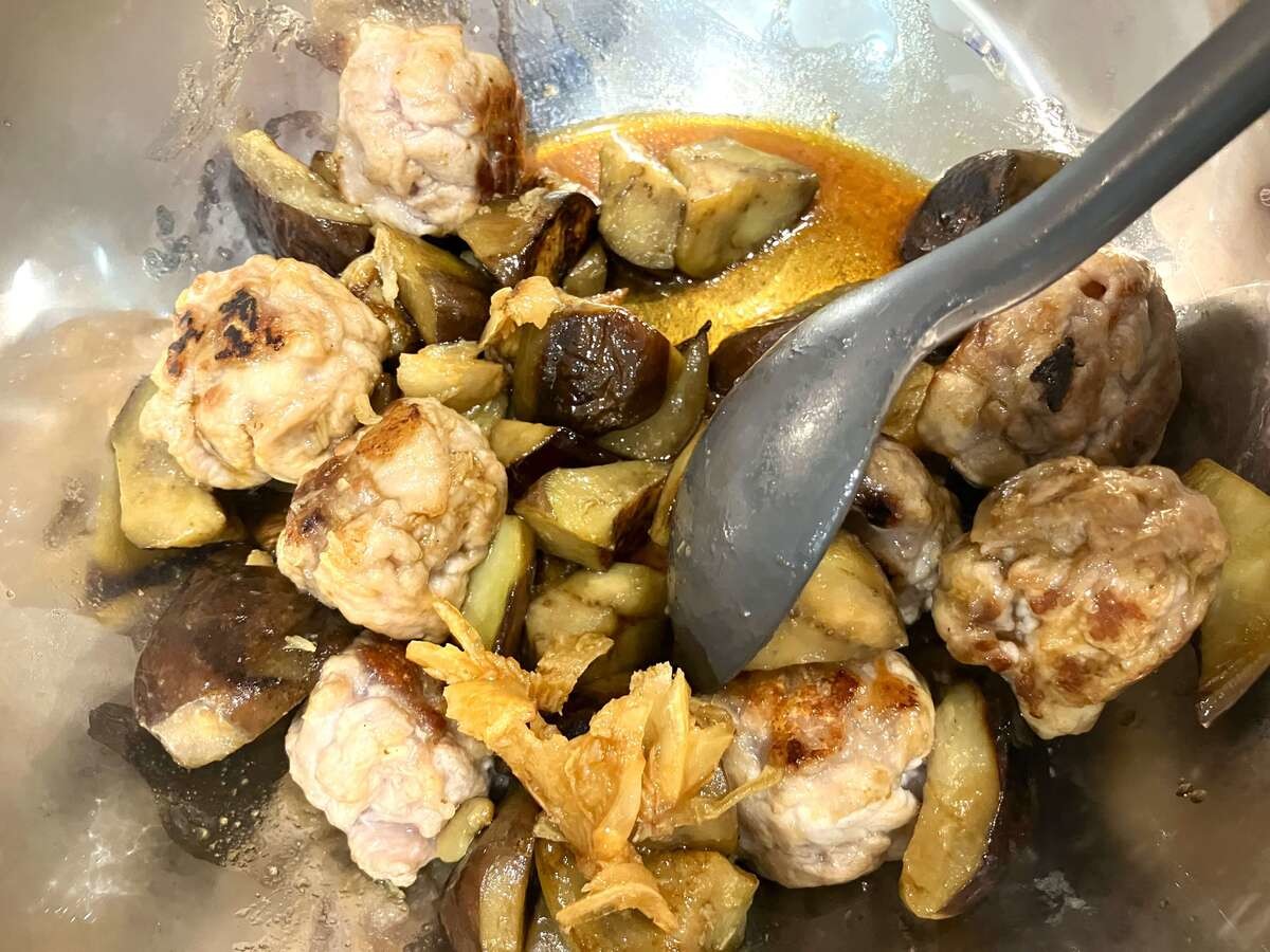 タサン志麻さん「豚肉とナスのニンニクポン酢」