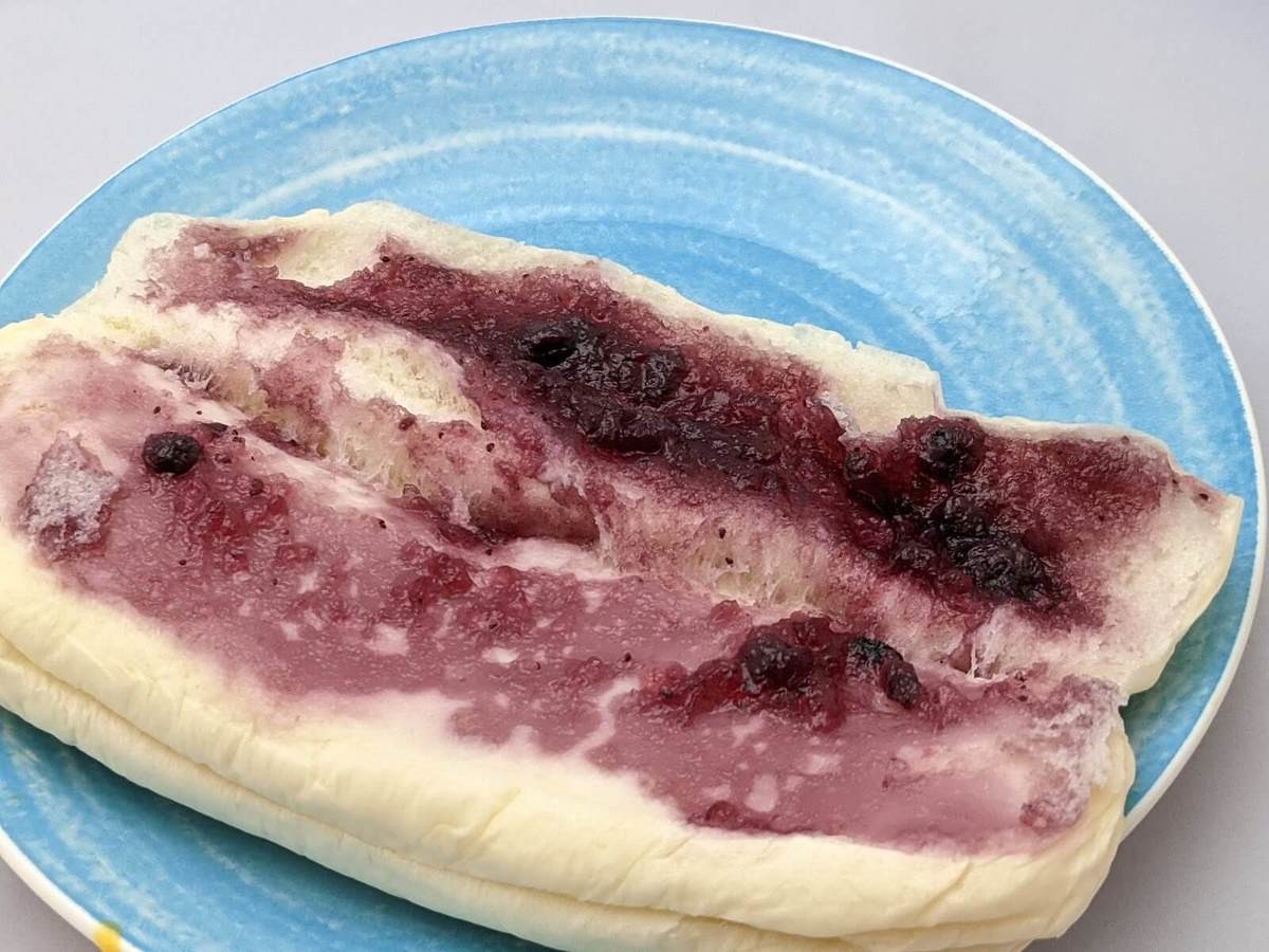 コメダのやわらかシロコッペ