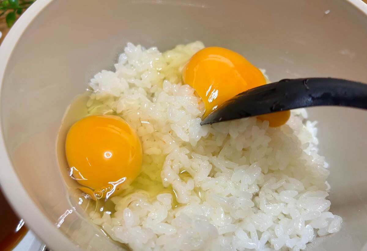 菰田欣也シェフ「カニチャーハン」