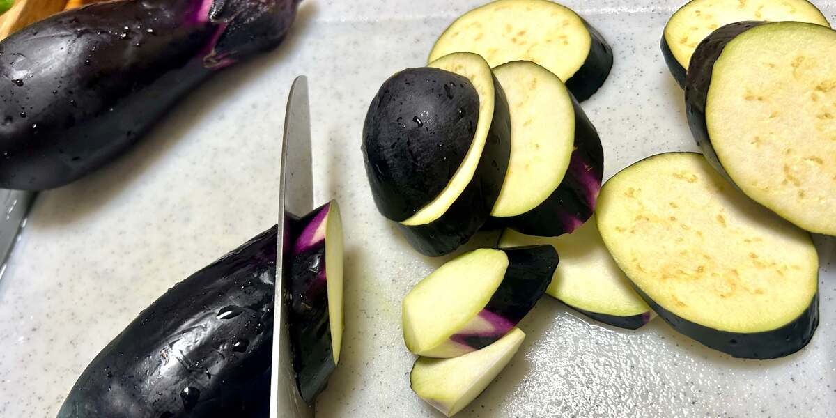 これが食べたくて“豆苗”買ってくる！！】レンジだけでメイン爆誕！村上