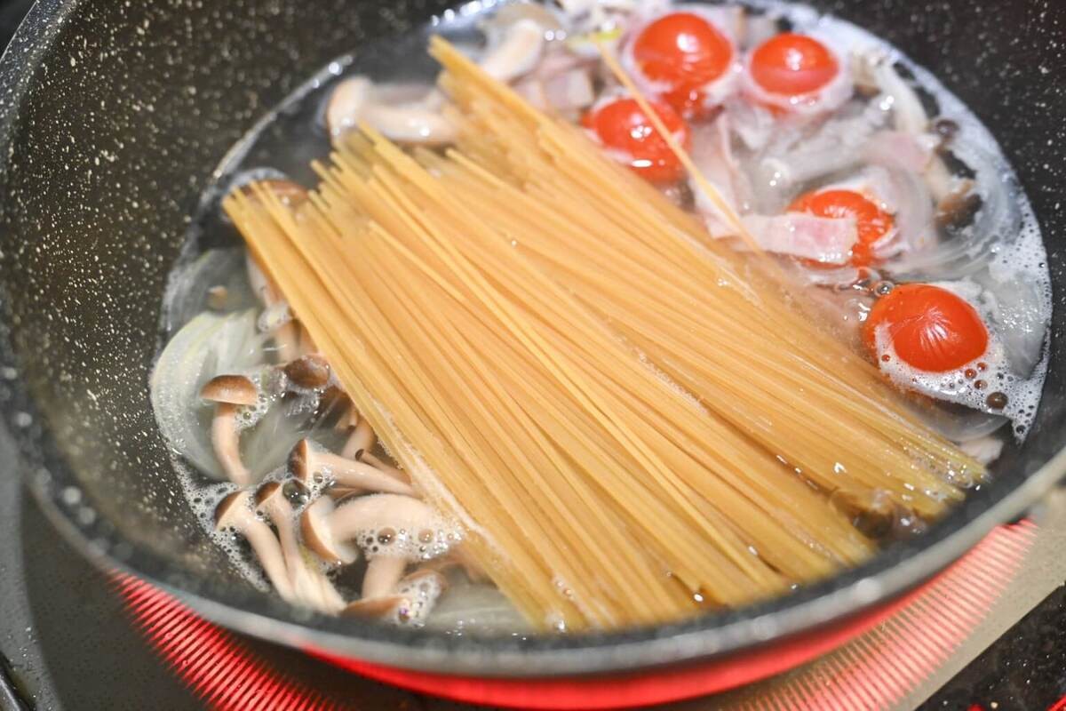 「お鍋1つでお手軽!うま塩スープパスタ」のレシピ