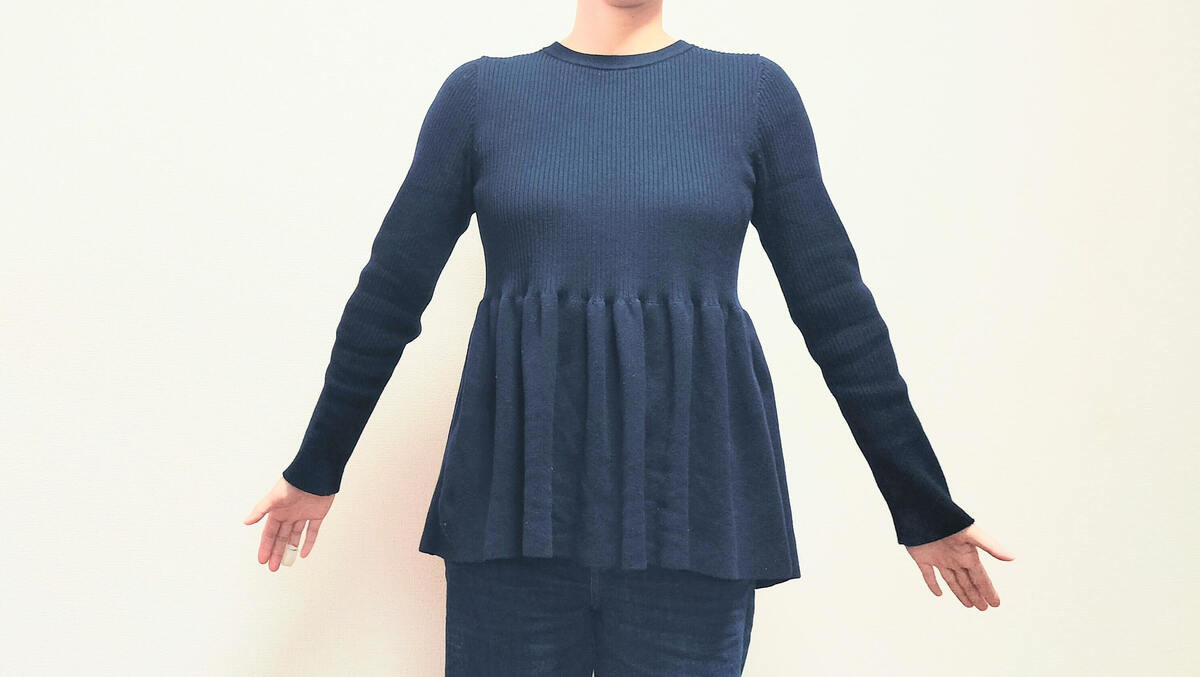 GU新作「ペプラムニットプルオーバーQ」