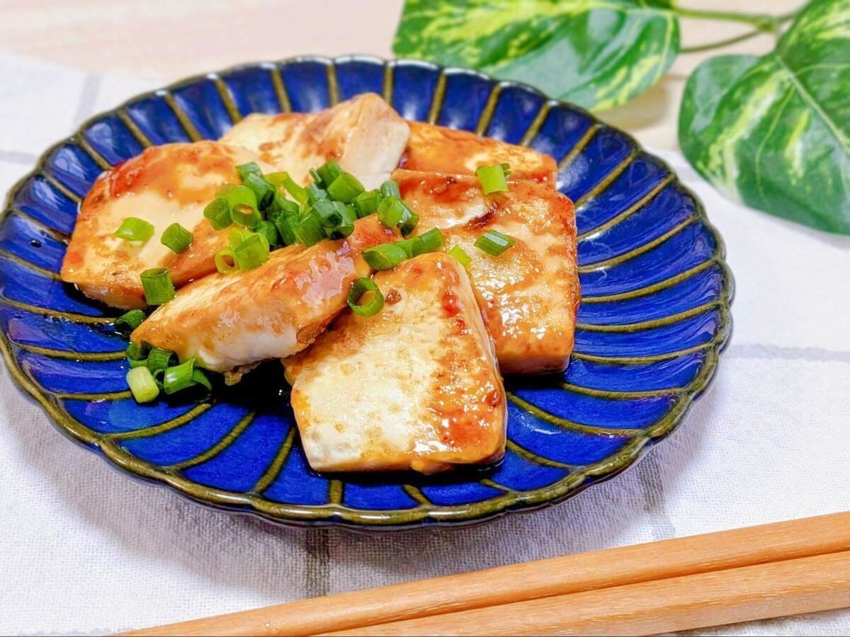 モランボン公式「ジャンで作る豆腐ステーキ」